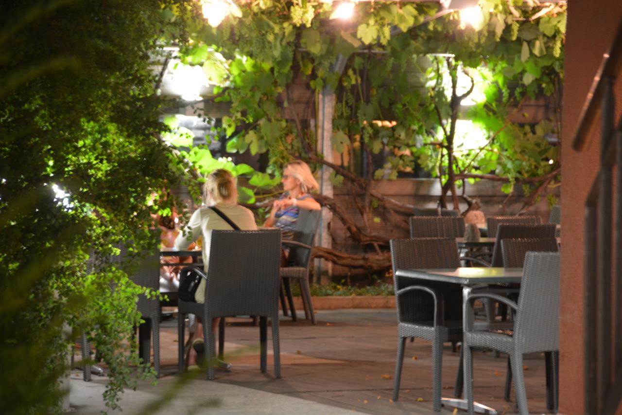 Hotel-Restaurant Eyholz Висп Экстерьер фото